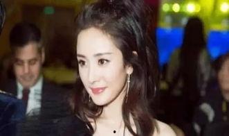 杨幂爆料解说是真的吗视频,杨幂爆料解说是真的吗？视频揭秘真相！