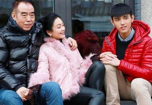 陈凯歌爆料陈飞宇视频,揭秘父子情深与演艺之路